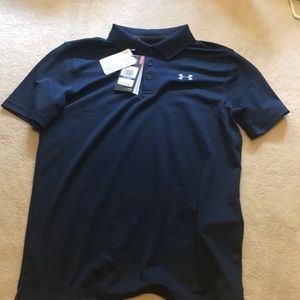 Navy blue, under armour youth coloured shirt.